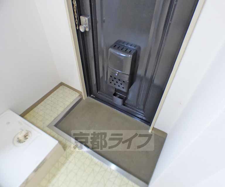 【トータス溝川Iの玄関】