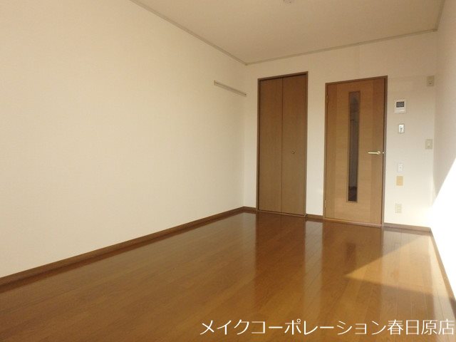 居室・リビング　写真は同型タイプ