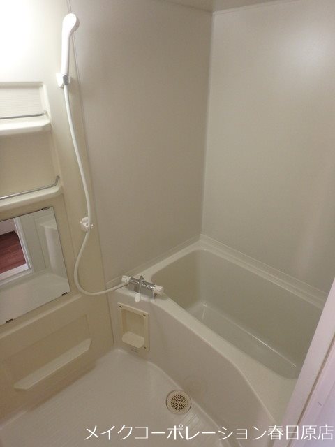 バス・シャワールーム　写真は同型タイプ