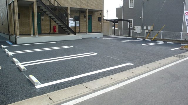 駐車場　敷地内駐車スペース