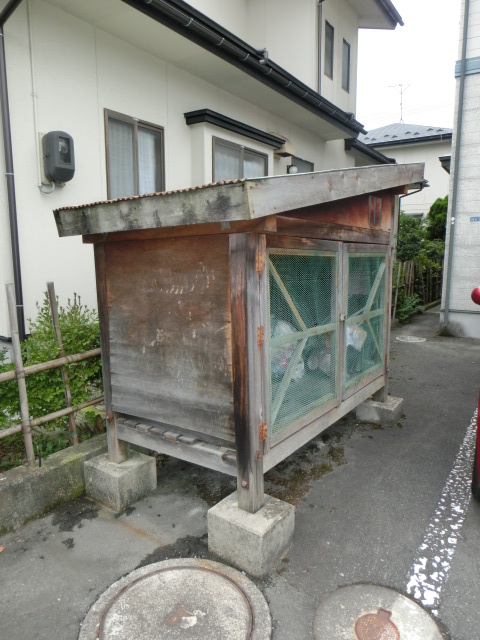 その他　敷地内ゴミ置き場