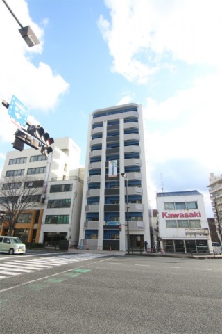 下関市岬之町のマンションの建物外観