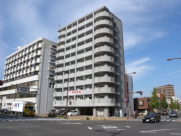 【プリンセス香春口の建物外観】