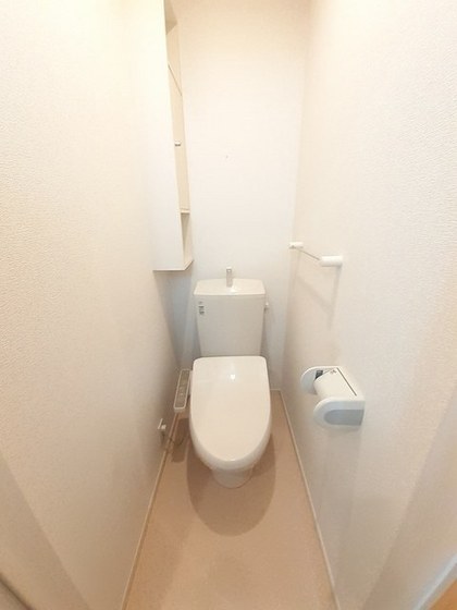 【東広島市西条町下見のアパートのトイレ】