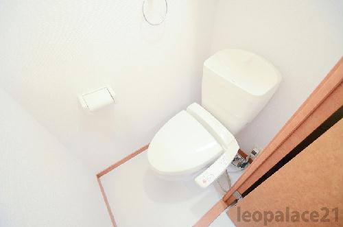 トイレ　備品や設備仕様は号室等により異なります現地をご確認ください。