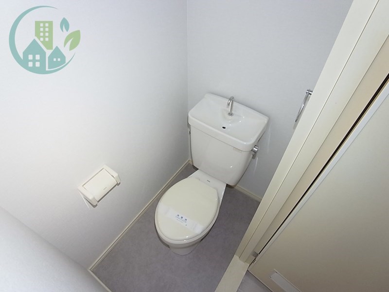 トイレ　江川マンション