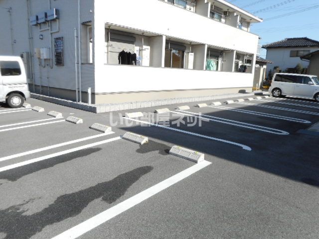 【セントラル　スクエア　Iの駐車場】