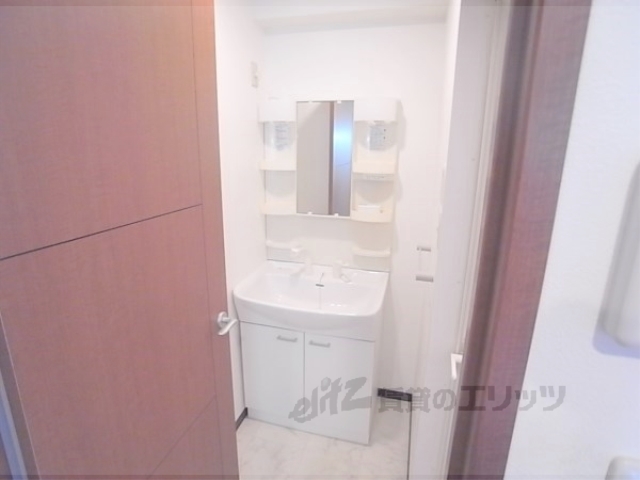 洗面設備　洗面化粧台