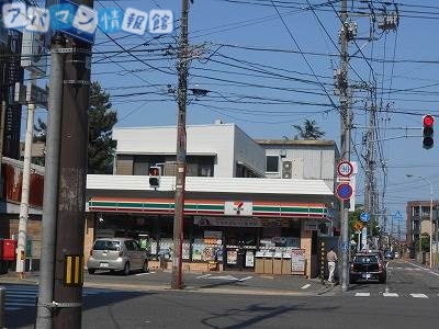 コンビニ　セブンイレブン新潟明石店（コンビニ）まで333m