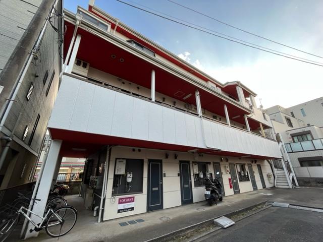 【練馬区三原台のマンションの建物外観】