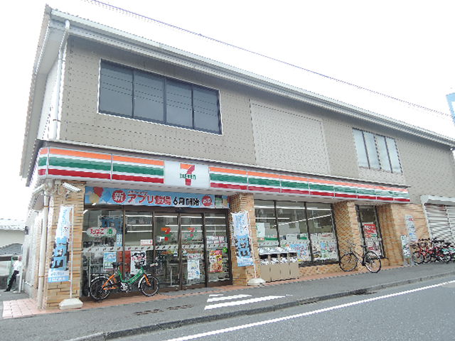 【練馬区三原台のマンションのコンビニ】