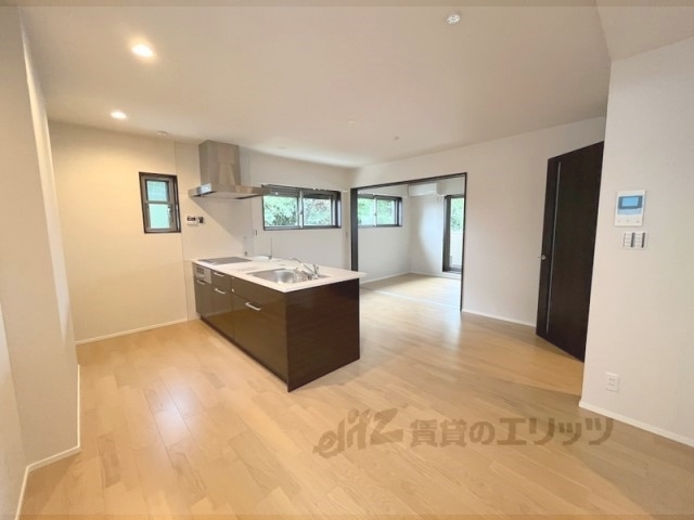 居室・リビング　リビング