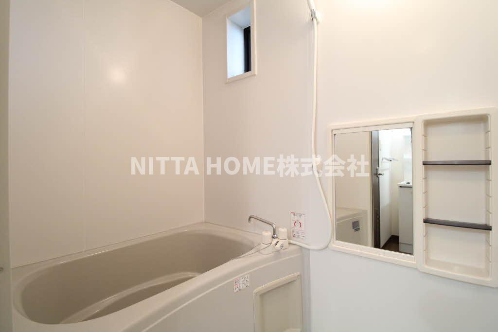 バス・シャワールーム　キレイなバスルームです♪