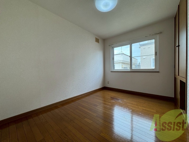 その他部屋・スペース　寝室です。部屋をどう使うかはあなた次第です！