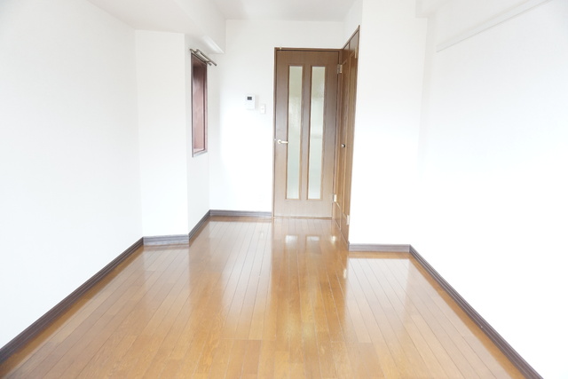 その他部屋・スペース　バルコニー側からみたお部屋全体☆