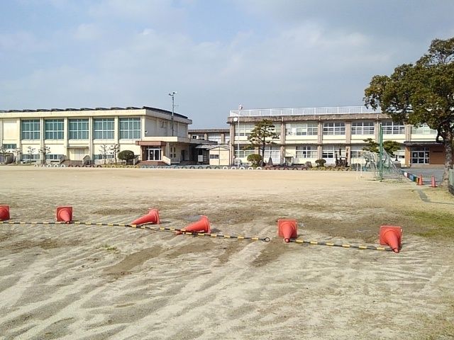 小学校　二川小学校（小学校）まで1250m