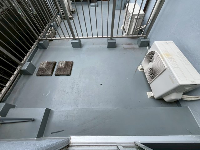 バルコニー　青木貸家