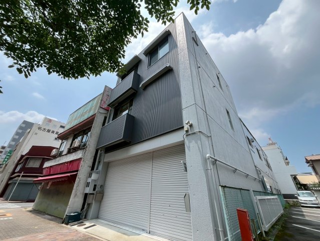 建物外観　青木貸家