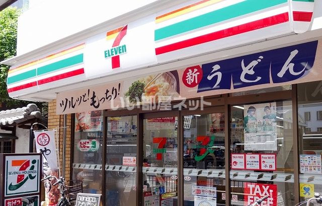 コンビニ　セブンイレブン 近鉄奈良駅西店（コンビニ）まで396m