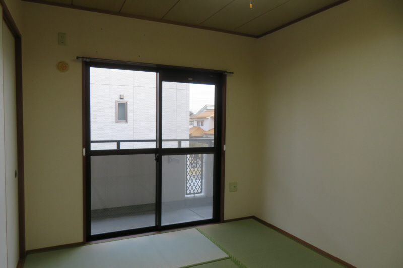 収納　洋室にも嬉しい収納スペース付き♪