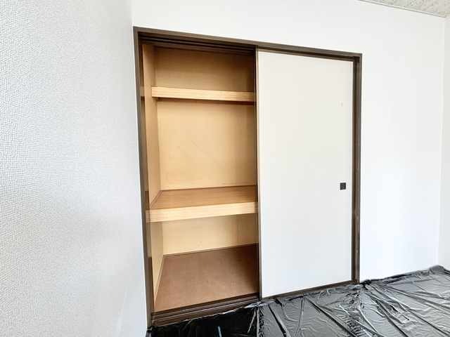ヒルズボヌールAの内装写真
