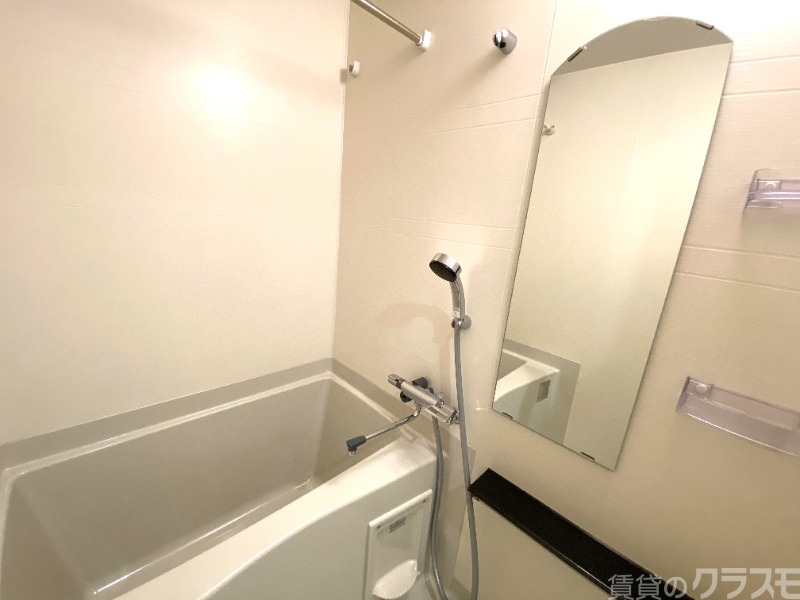 バス・シャワールーム　一日のお疲れをお取りください。