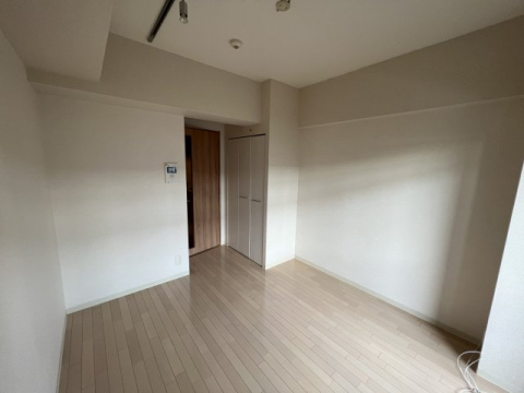 エスリード西宮北口第2の居間写真
