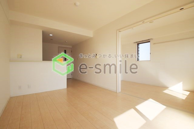 居室・リビング　使いやすい居間です