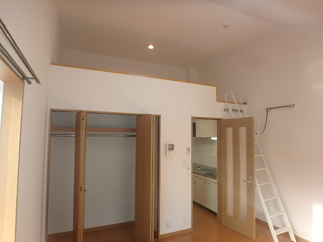 居室・リビング　別部屋参照・現状優先