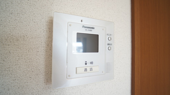 セキュリティ　モニター付きインターホン