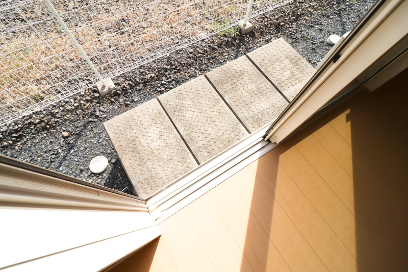 バルコニー　図面と現状に相違がある場合には現状を優先