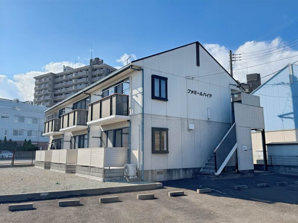 建物外観　外観写真