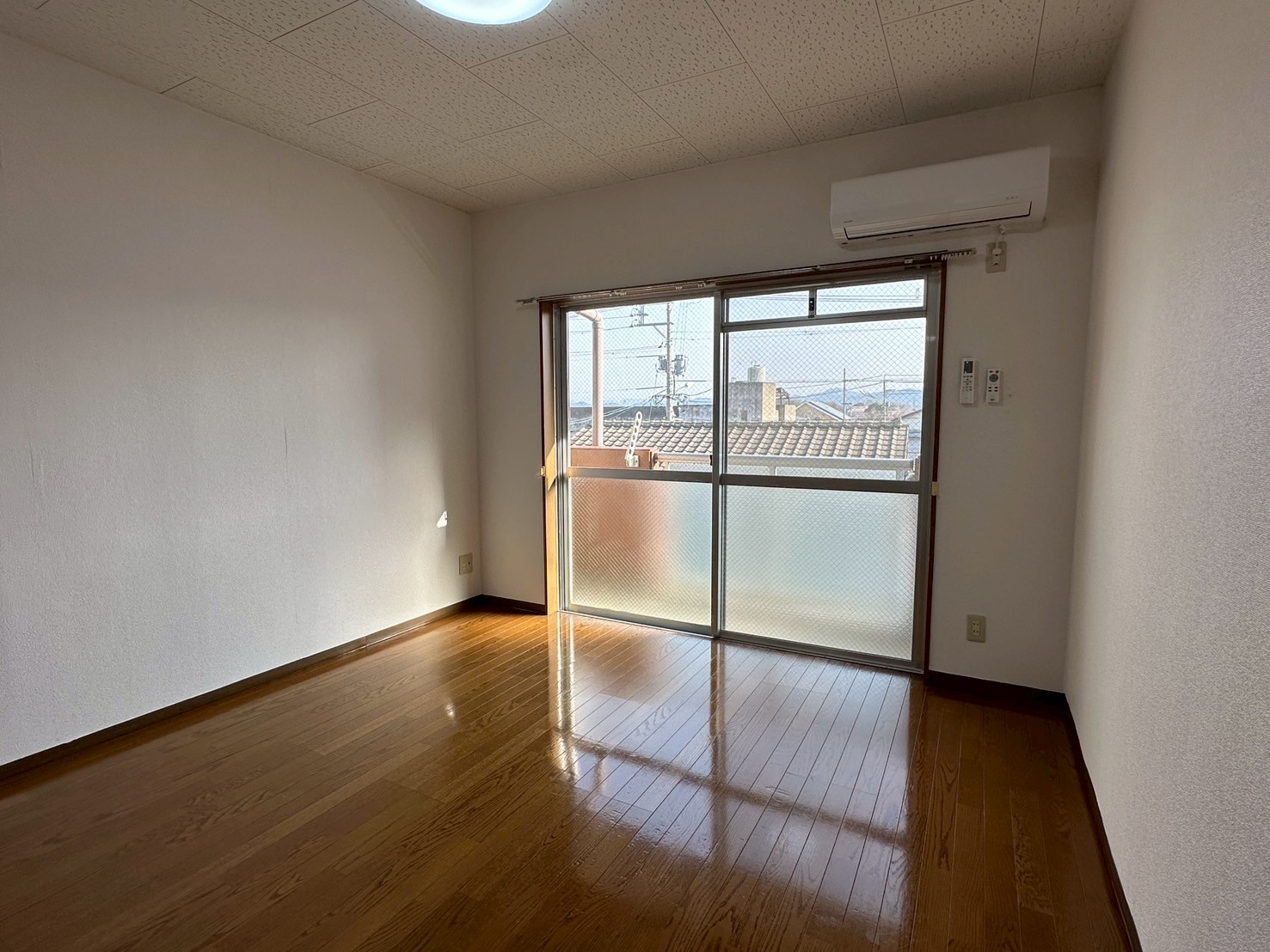 居室・リビング　ネット無料！オール電化！ＲＣ造！