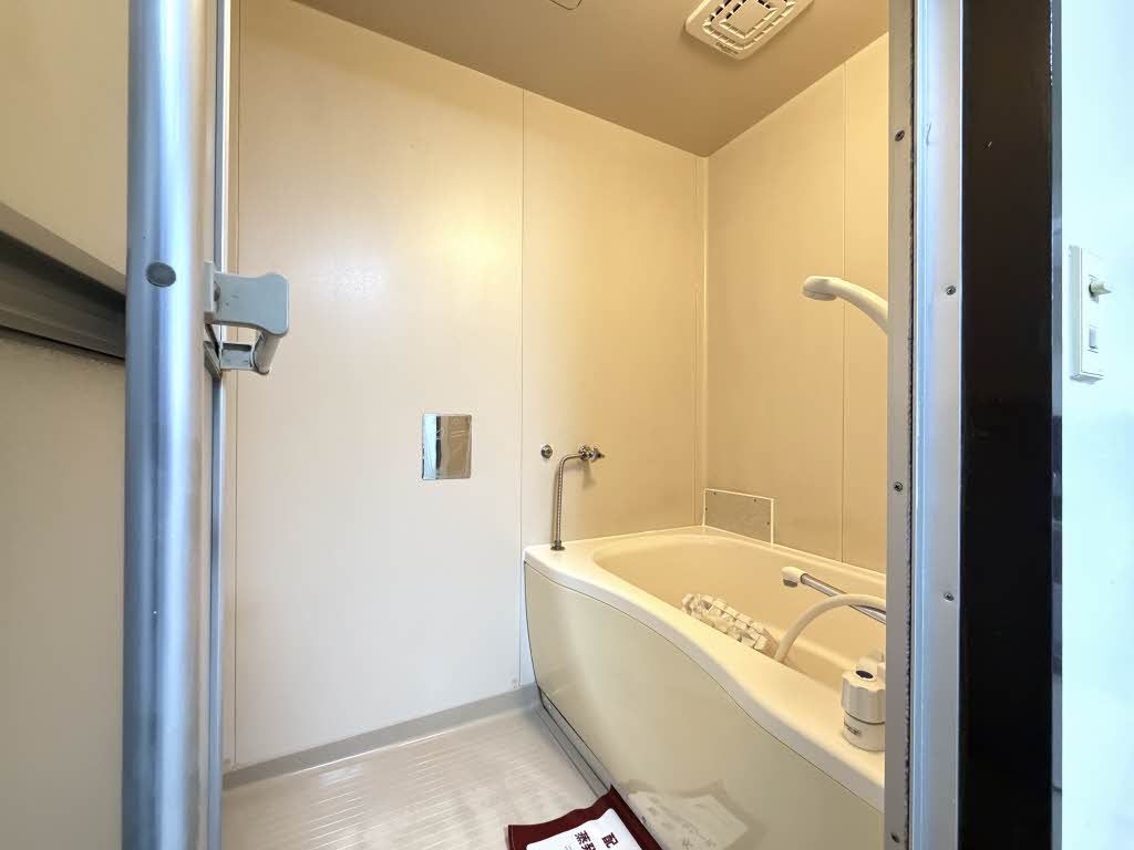 バス・シャワールーム　浴室