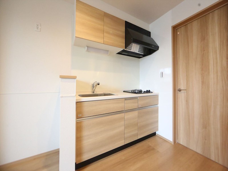 キッチン　システムキッチン（ガス2口コンロ付）