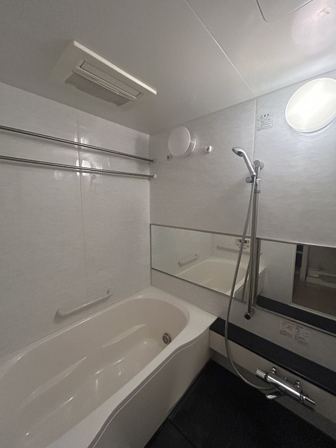 バス・シャワールーム　お風呂