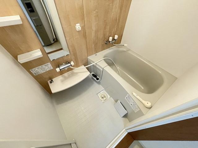 バス・シャワールーム　浴室