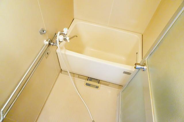 バス・シャワールーム　浴室