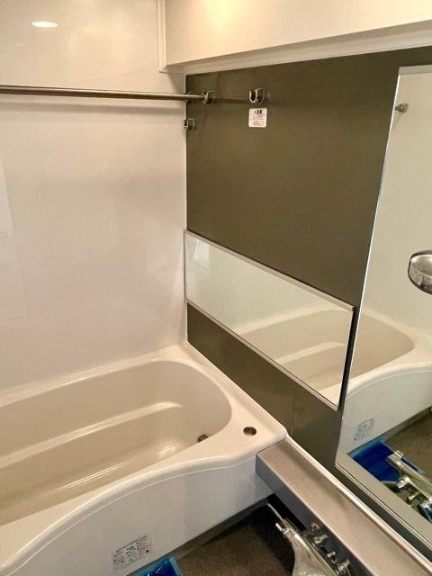 バス・シャワールーム　バス