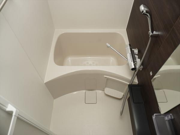 バス・シャワールーム　浴室