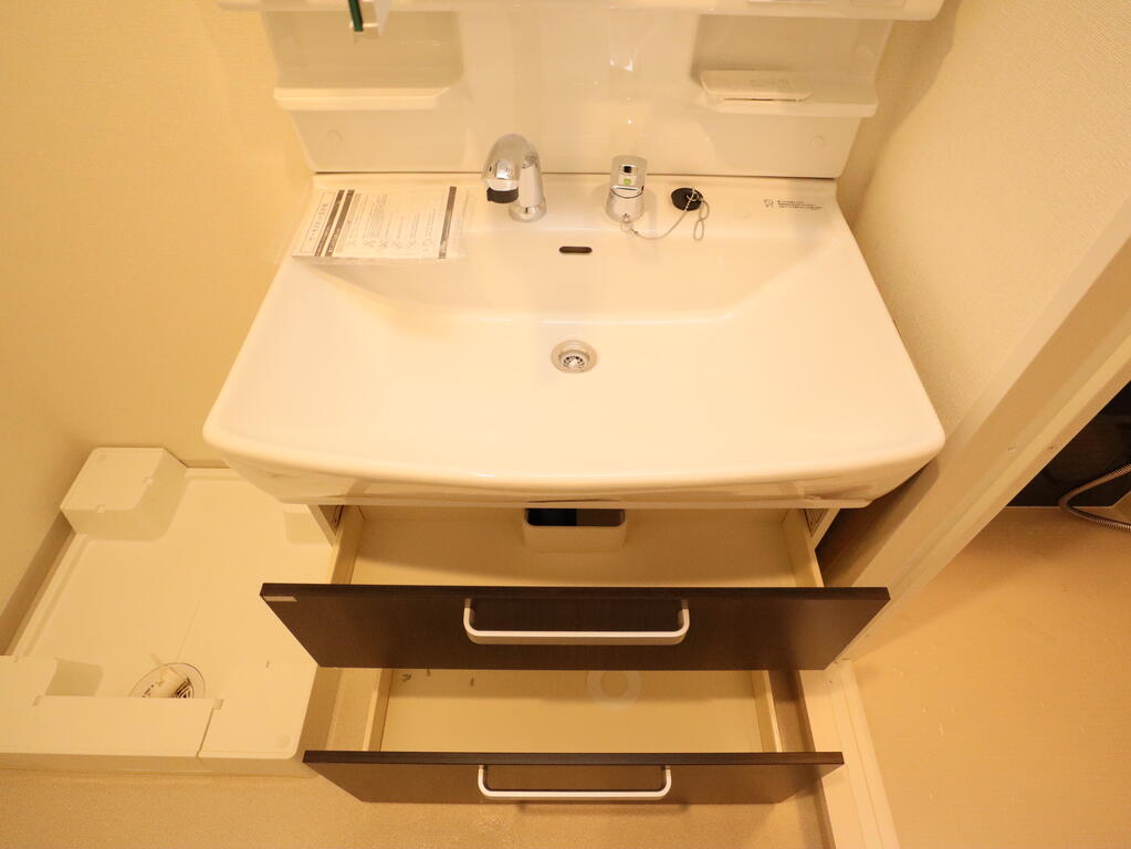 洗面設備　洗面台・洗濯機置場