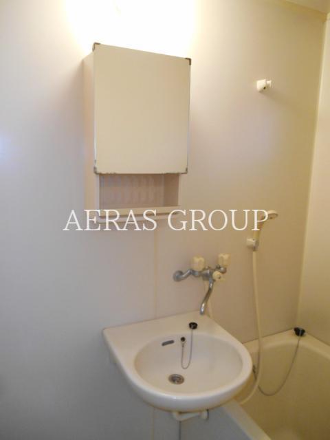 洗面設備　同仕様