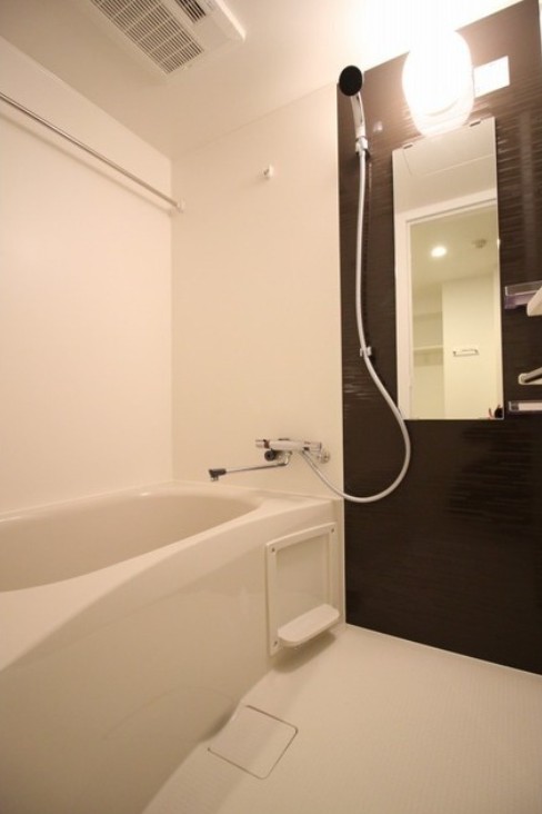 バス・シャワールーム　浴室