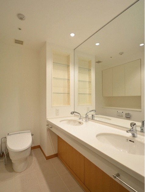 トイレ　別部屋参考写真