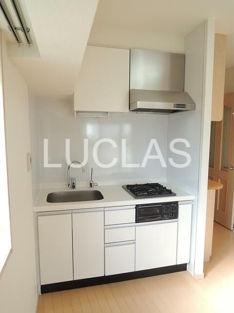 キッチン　2口コンロで使いやすいシステムキッチン♪