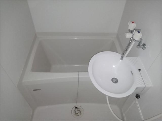 バス・シャワールーム　同タイプ