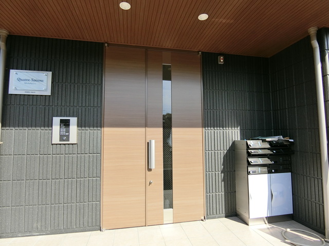 エントランス　★オートロック・宅配ボックス★