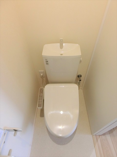 トイレ　★温水洗浄便座★