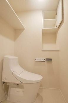 トイレ　※同仕様写真