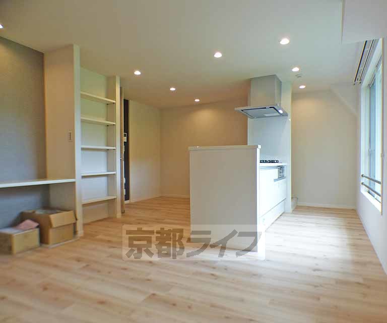 居室・リビング　上賀茂神社近くのお洒落な２ＬＤＫです。